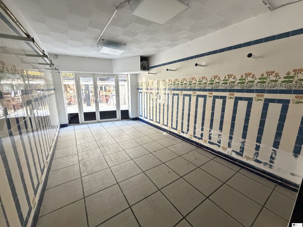 Local commercial CAZERES (31220) LE 4 LE CABINET IMMOBILIER