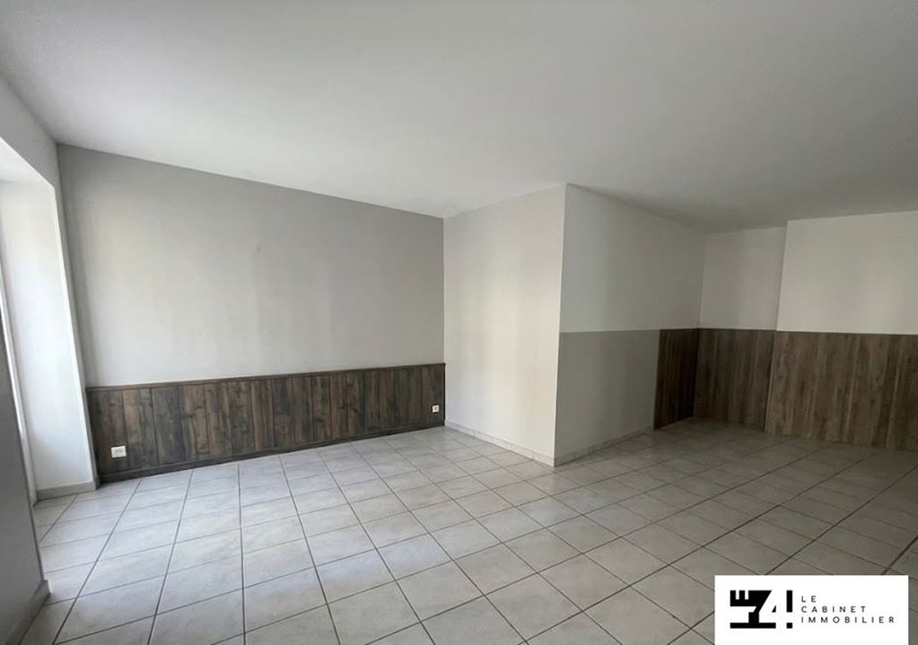 Immeuble CAZERES (31220) LE 4 LE CABINET IMMOBILIER
