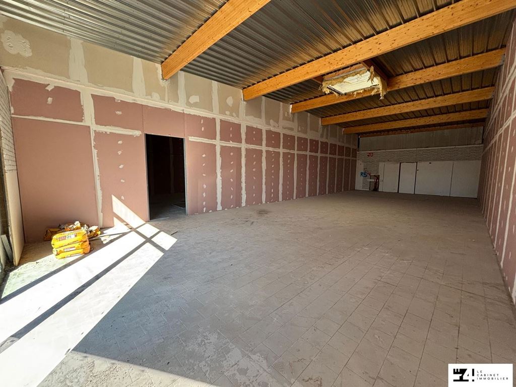 Local commercial MARTRES TOLOSANE (31220) LE 4 LE CABINET IMMOBILIER