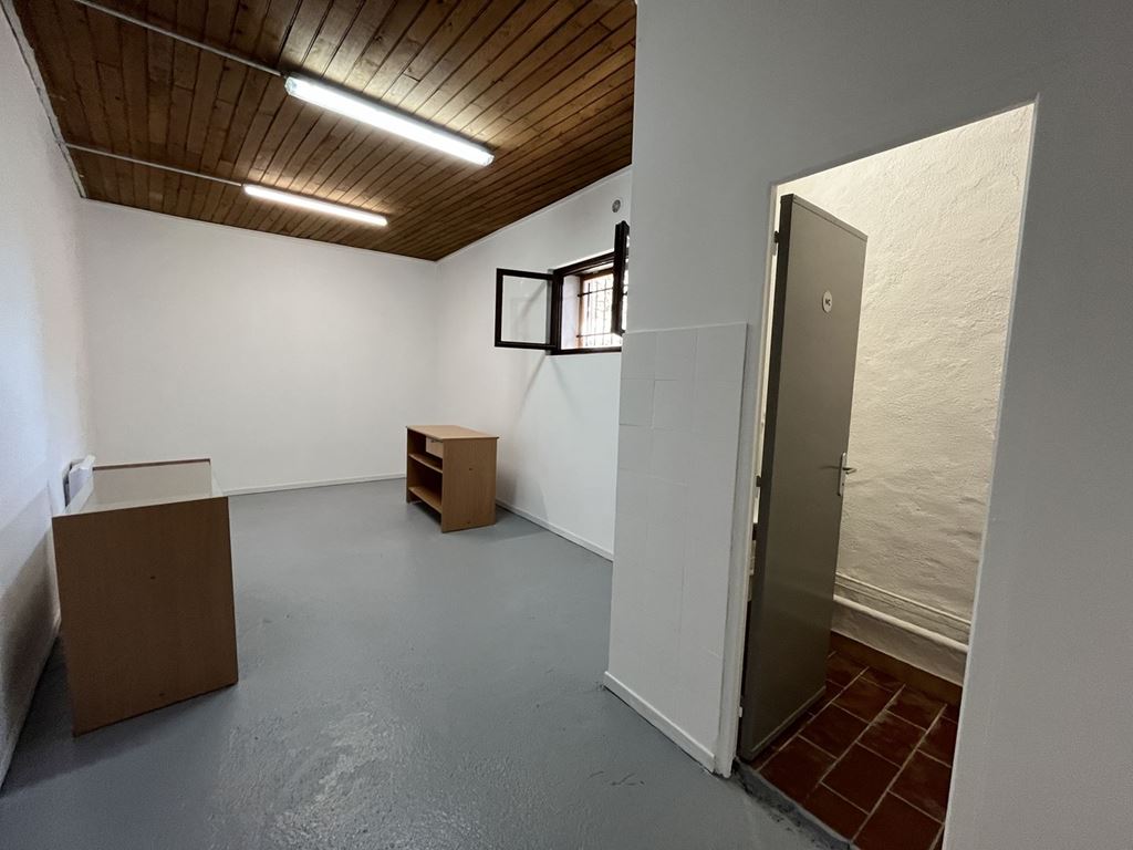 Local commercial CAZERES (31220) LE 4 LE CABINET IMMOBILIER
