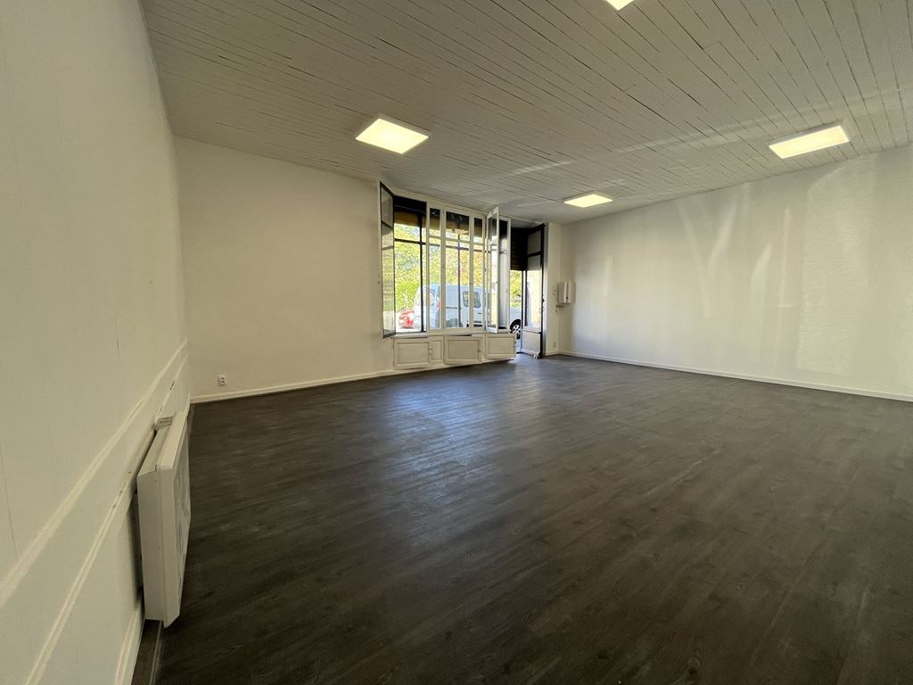 Local commercial CAZERES (31220) LE 4 LE CABINET IMMOBILIER