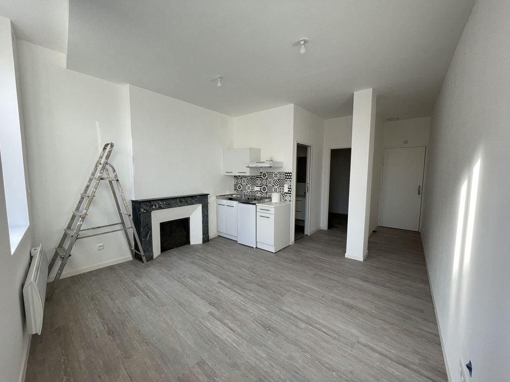 Appartement Studio LE FOUSSERET (31430) LE 4 LE CABINET IMMOBILIER