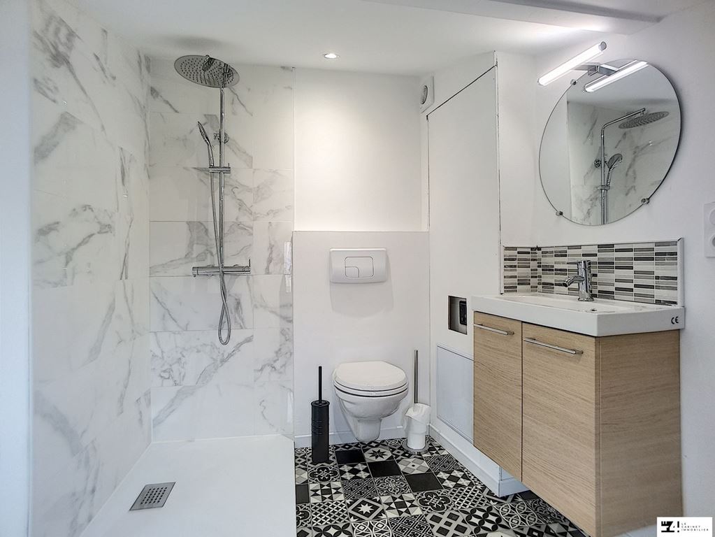 Immeuble CAZERES (31220) LE 4 LE CABINET IMMOBILIER