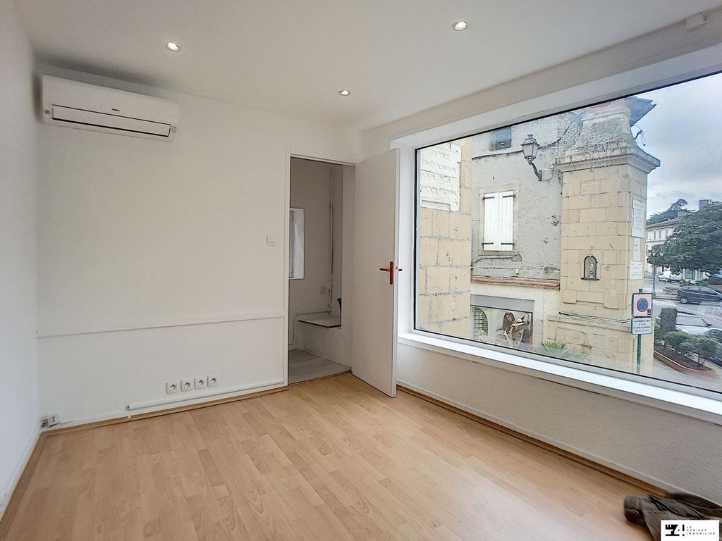 Immeuble CAZERES (31220) LE 4 LE CABINET IMMOBILIER