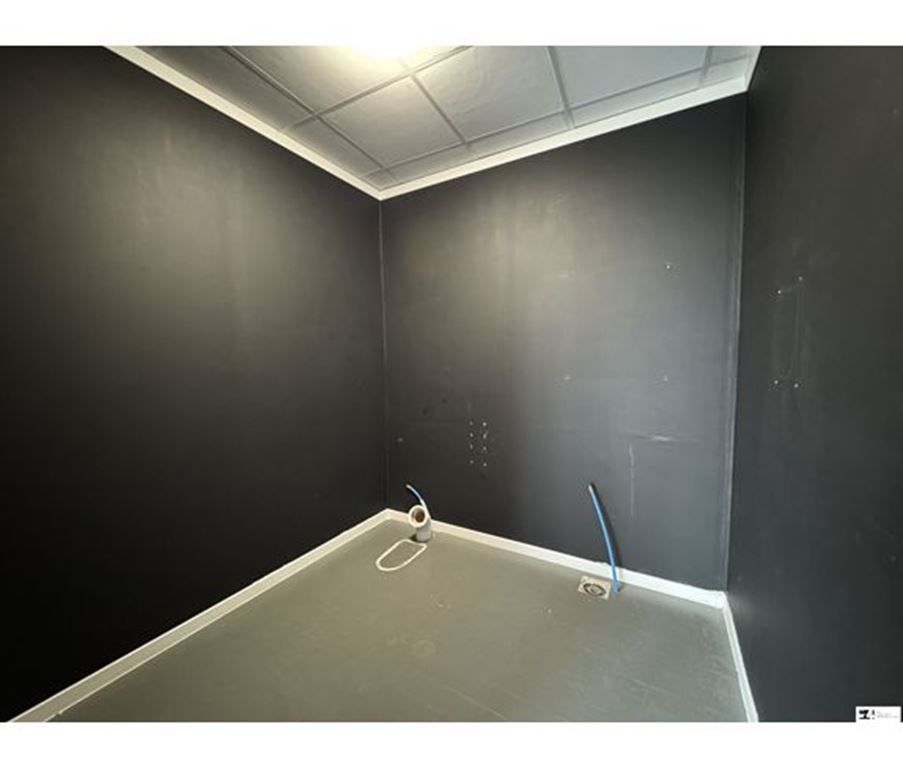 Local commercial CAZERES (31220) LE 4 LE CABINET IMMOBILIER