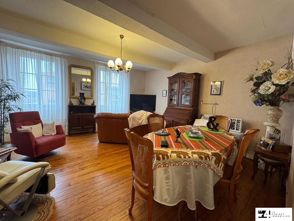 Immeuble CAZERES (31220) LE 4 LE CABINET IMMOBILIER